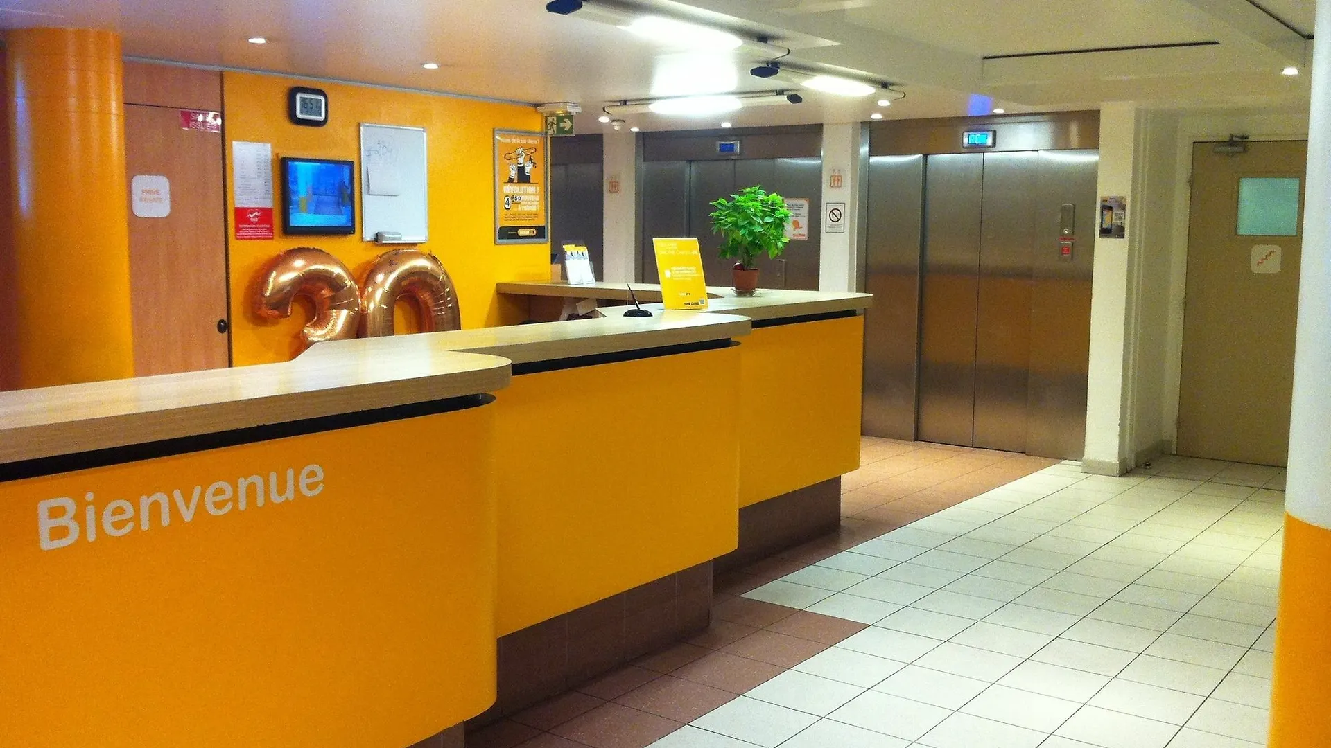 Hotel Hotelf1 Porte De Chatillon *