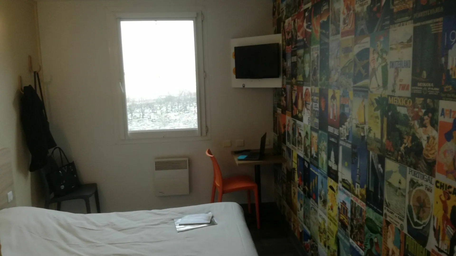 Hotelf1 Porte De Chatillon Hotel Paris