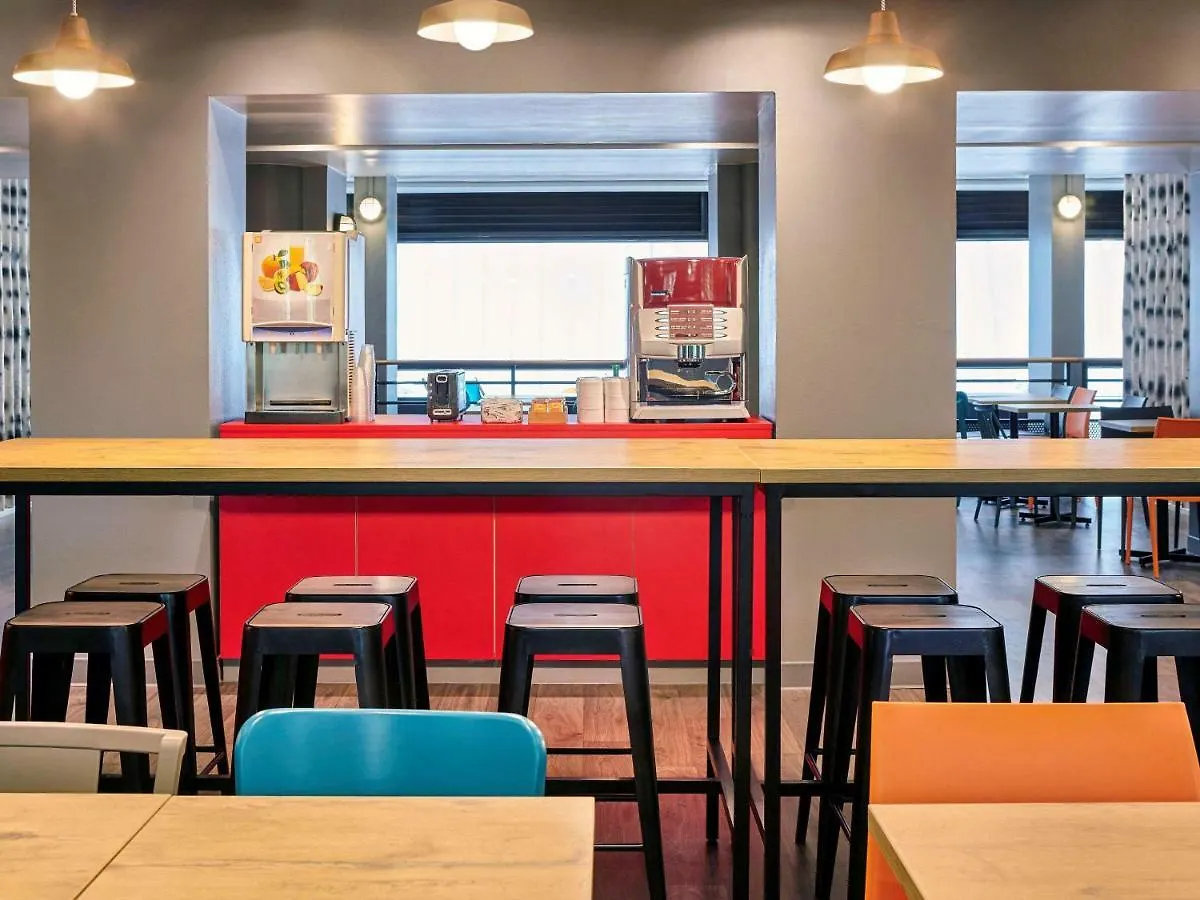 Otel Hotelf1 Porte De Chatillon