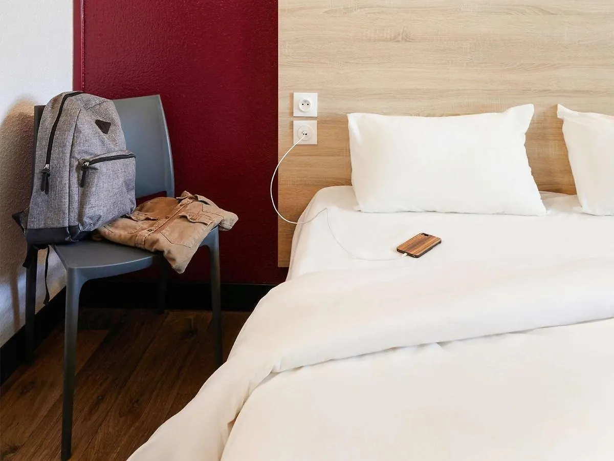 Otel Hotelf1 Porte De Chatillon